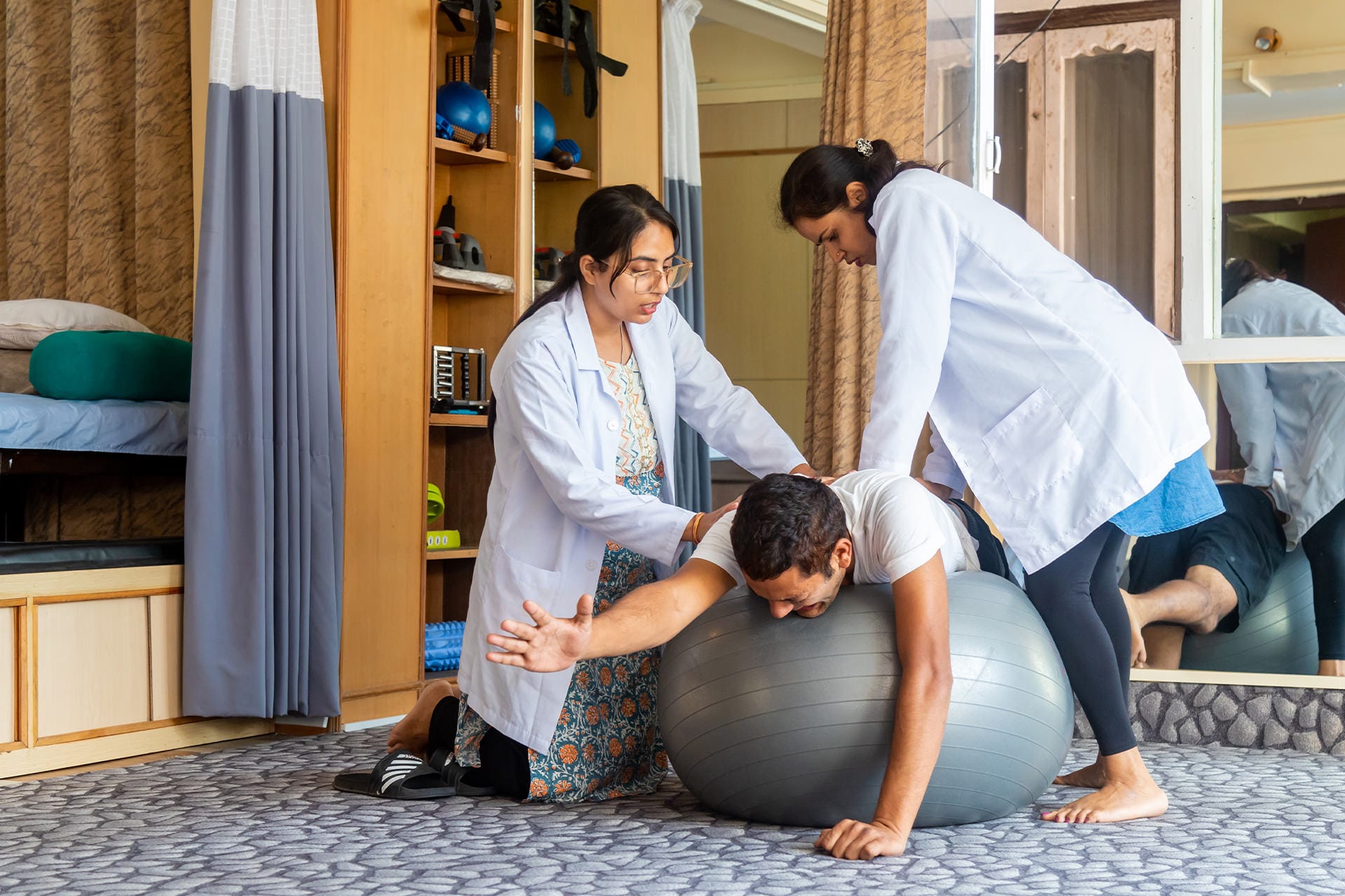 Nirvana Physiotherapy and Wellness Center Doctors and Staff